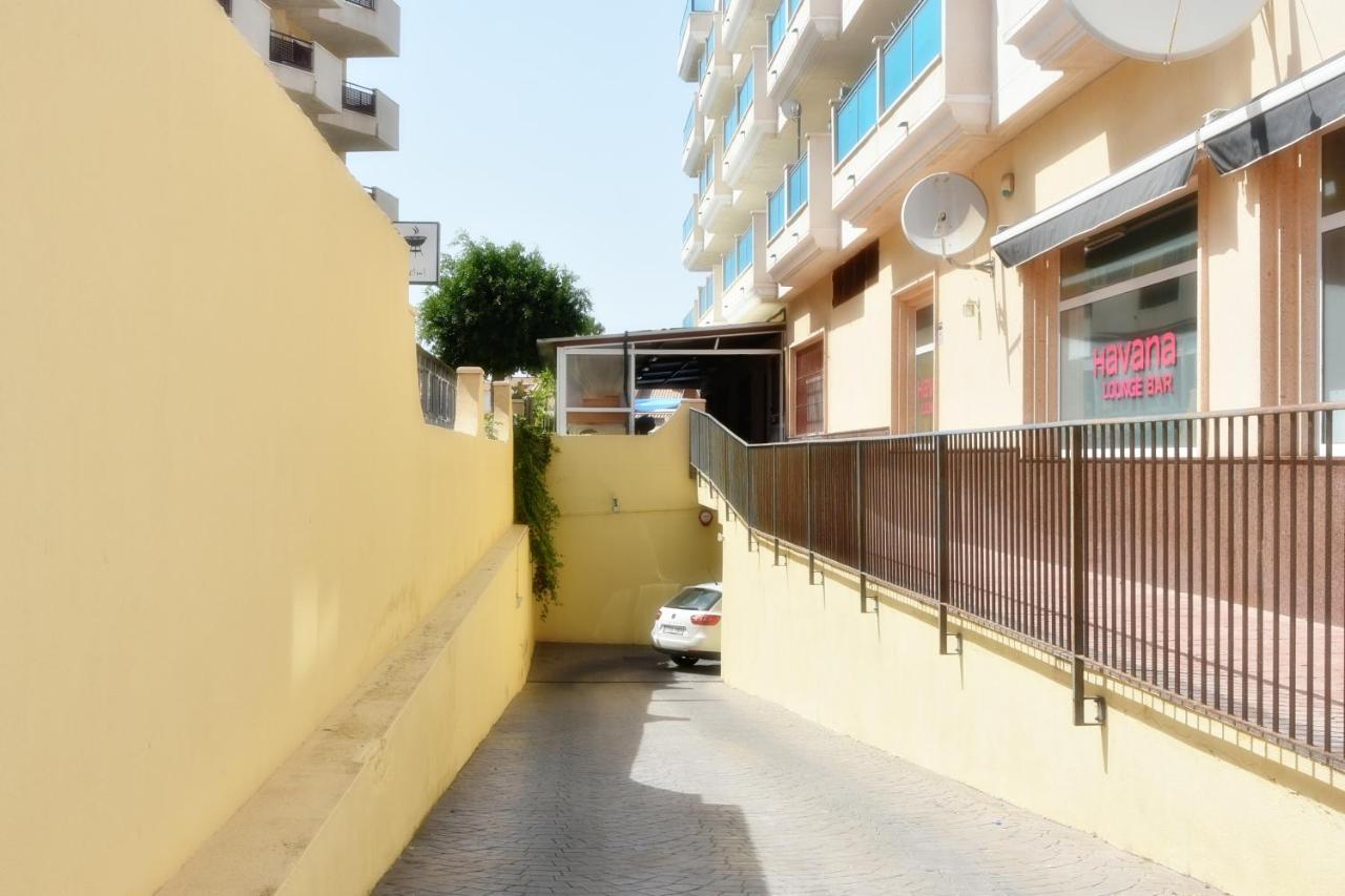 He Cabo Roig Strip Apartman Orihuela Kültér fotó