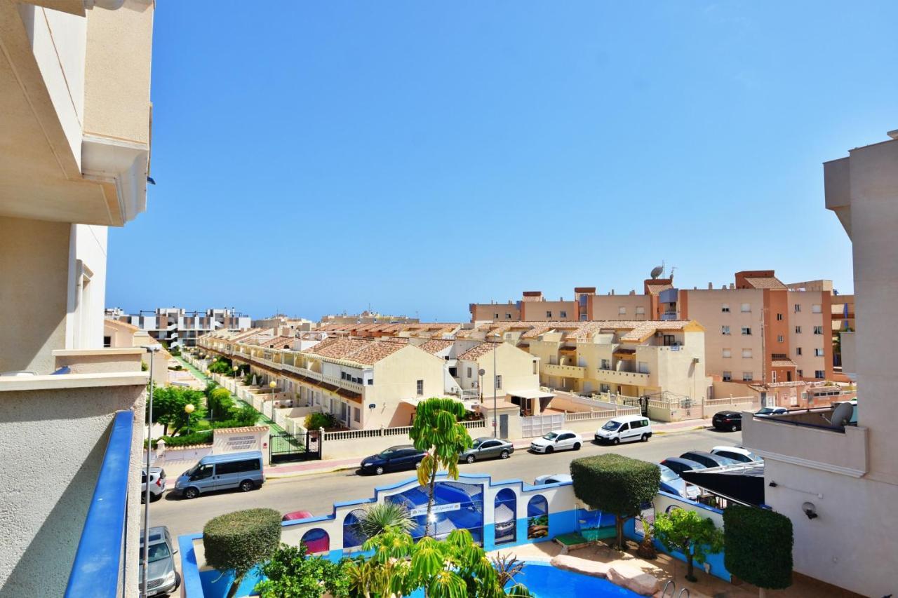 He Cabo Roig Strip Apartman Orihuela Kültér fotó