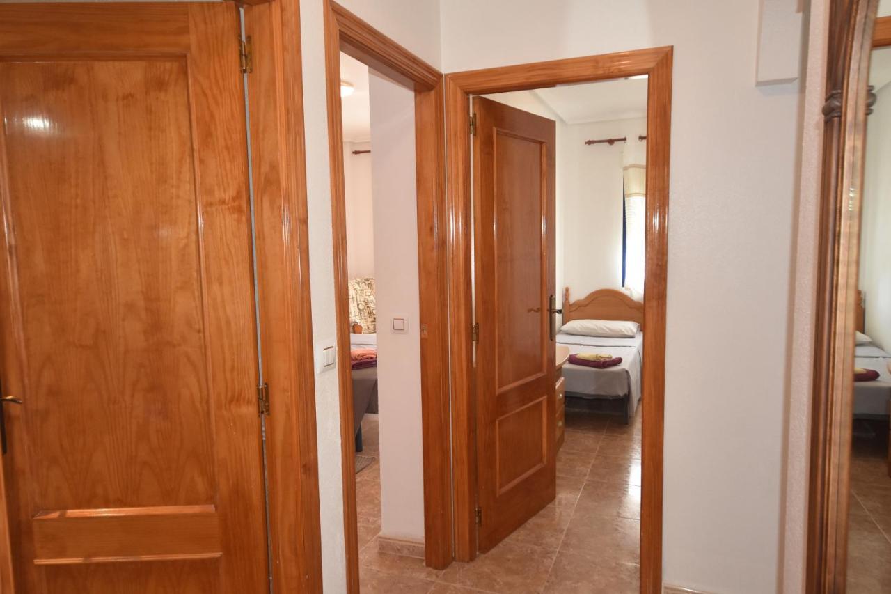He Cabo Roig Strip Apartman Orihuela Kültér fotó